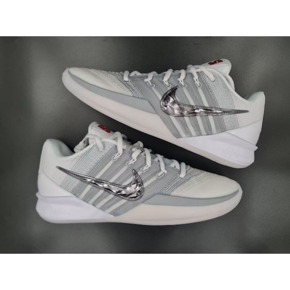 Nike Sabrina 3 Me vs. Me SIZE 10 WOMEN / 8.5 MEN - IQ5085-102